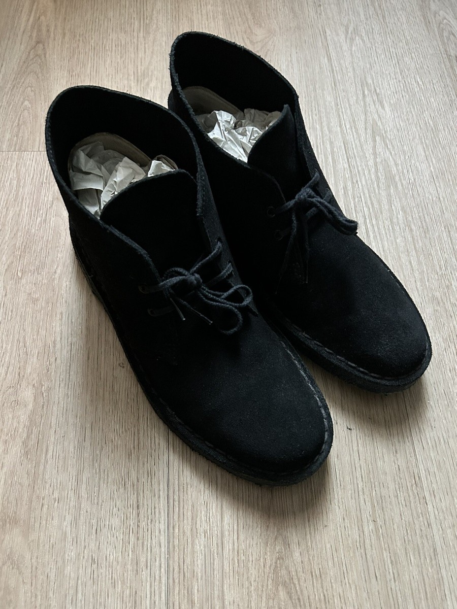 Clarks Originals Desert Boots Black Suede Men display picture 3