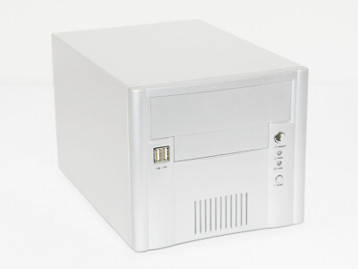 IMC-6261 Desktop Alu mini PC, mini ITX M/B, 1x 5,25''+2x 3,5'' mit 180W Netzteil