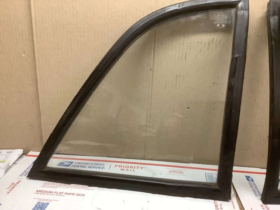 VINTAGE 1966 1967 1968 CHEVELLE MALIBU SS GTO w/Post Quarter Glass SET LH RH - Image 2 of 4