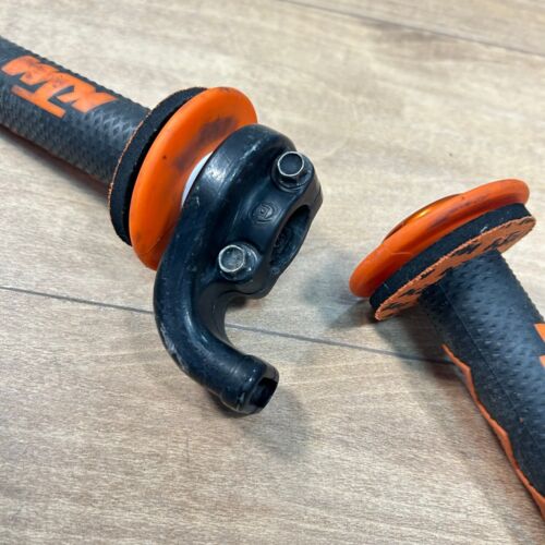 2016 KTM 350 XCF-W EXC 450 500 / OEM DOMINO THROTTLE WITH GRIPS - Picture 2 of 6