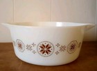 Vintage Pyrex Town and Country Cinderella 475 2.5 QT Mixing Bowl  — photo 3