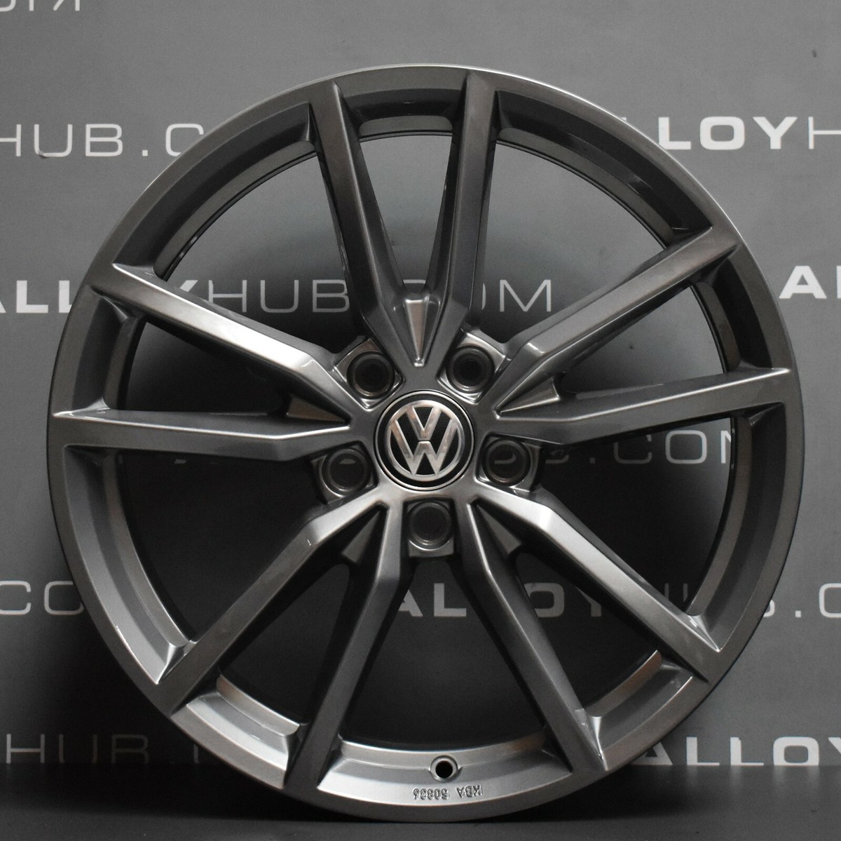 Volkswagen Golf R   Variant用18inch wheel GENUINE VOLKSWAGEN GOLF R PRETORIA MK7/6 18