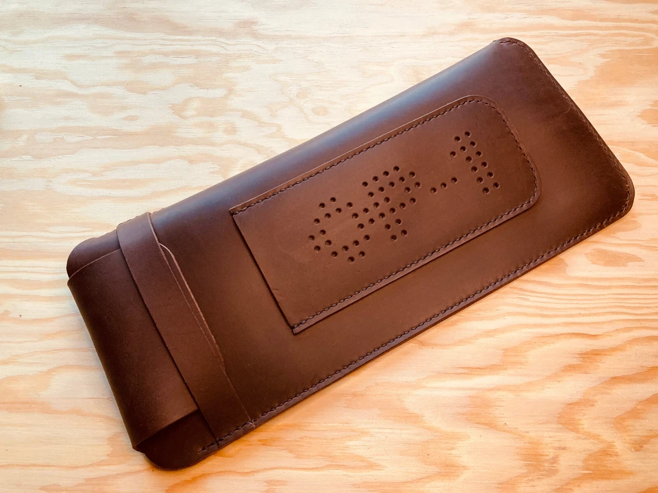 Teenage Engineering OP–1 / OP-1 Field Handmade Leather Case - Bild 4 von 4