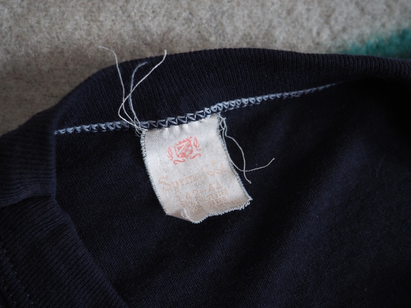 VTG 60s 70s Springfoot DUCHESS TAVERN Faded Navy Blue… Gem