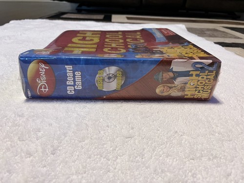 Brand New Sealed Disney HIGH SCHOOL MUSICAL 2 CD Music Board Game Cardinal 68013 - Picture 6 of 8