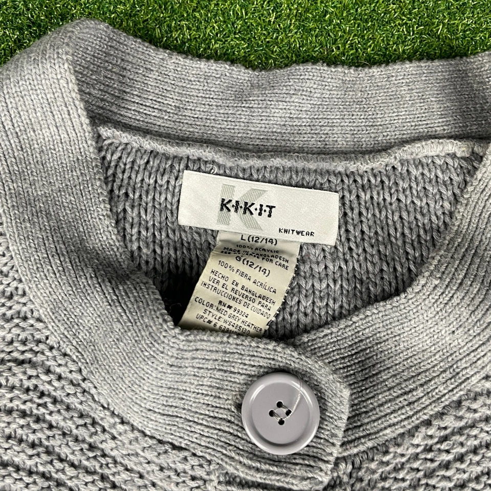 Cárdigan Suéter Vintage KIK It Gris Tejido con Cable Dos Botones Acrílico Talla L Foto 2 de 4