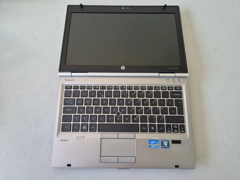 HP EliteBook 2560p · i5-2450M · 4GB · 320GB, photo 3 of 5