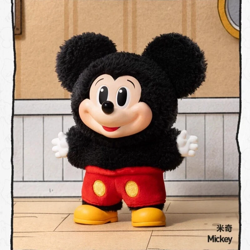 Authentic Mickey Family Cute Together Keychain Series Blind Box Figure - Image 4 of 4