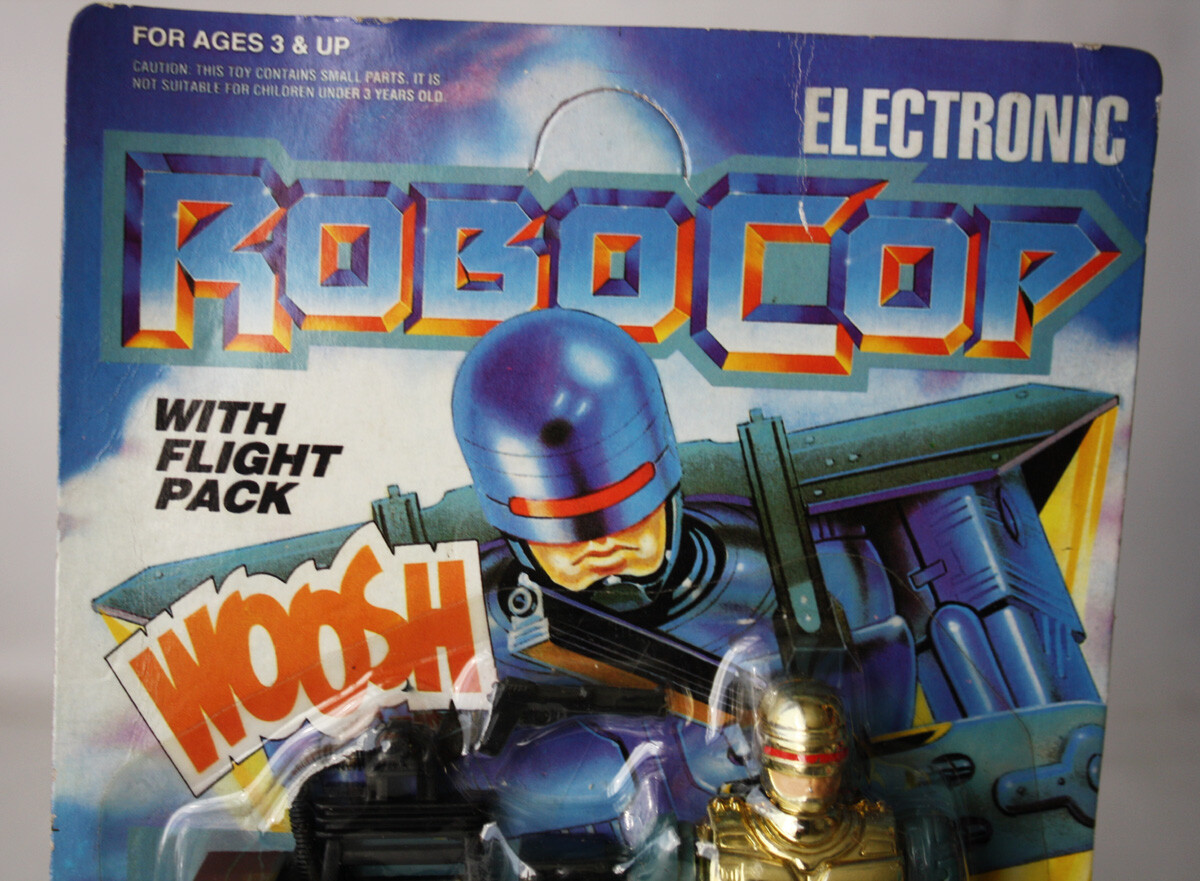 RARE VINTAGE 90'S ROBOCOP KO ACTION FIGURE WITH FLIGHT PACK