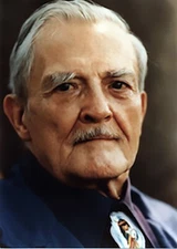 Dr. Milton H Erickson Live Seminar 1977 in Phoenix Hypnotic Communication 10 DVD