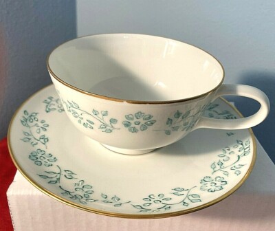 VTG MCM Easterling China Teacup (4'') & Saucer (6.25'')-Bavaria Germany-Green/Gold