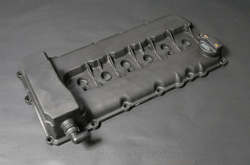 100km 03H103429D VW Passat Skoda Superb 3.6 FSI Zylinderkopfhaube Ventildeckel