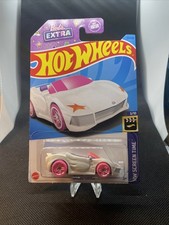 Hot Wheels Barbie Extra 57/250 2023 HW Screen Time 3/10 White