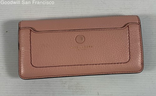 NWT Marc Jacobs New York Pink Empire City Leather Compact Leather Folding Wallet