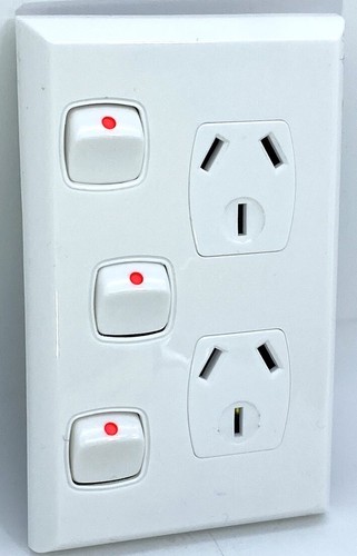 Double Vertical Power Point Outlet DGPO Extra Switch Twin Socket Silver Cover - Picture 6 of 8