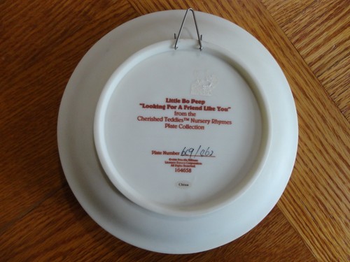 Lot of 2 Cherished Teddies NURSERY RHYME PLATES Old King Cole & Little Bo Peep - Picture 6 of 6