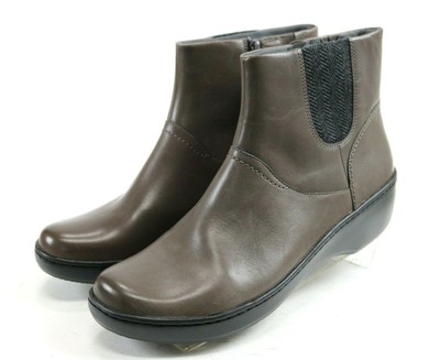 clarks women's delana joleen boot