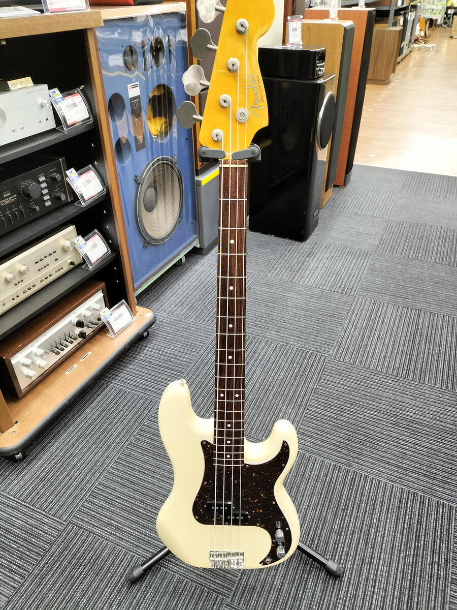 Used Fender JP PB62 Precision Bass Type Bass Guitar No Case Used Fender JP PB62 Precision Bass Type Bass Guitar No Case