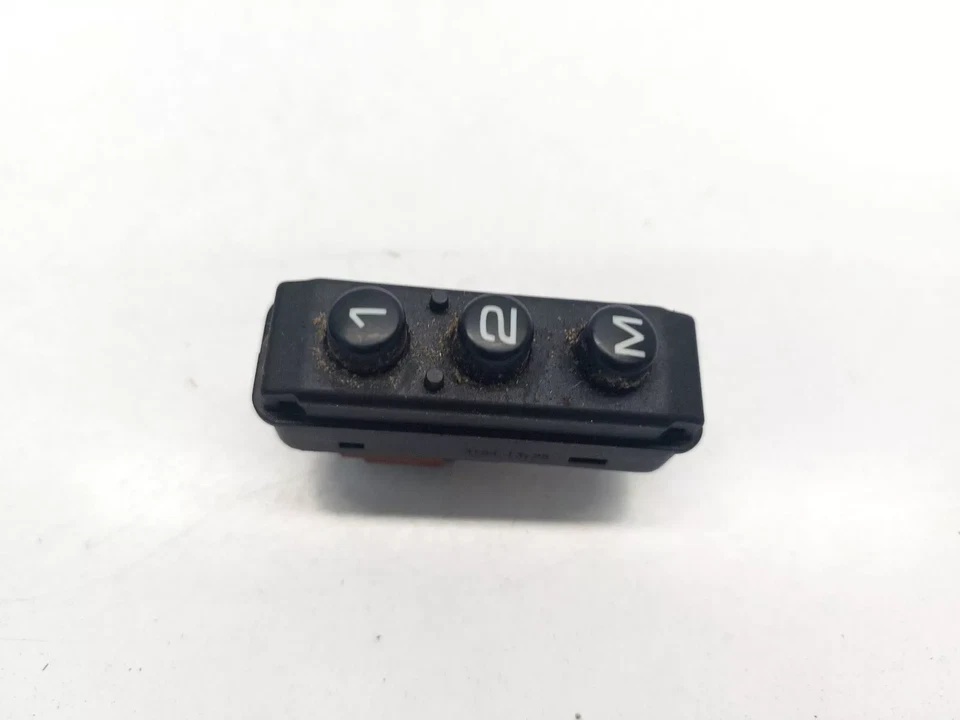 PEUGEOT RCZ GT 2013 BOTÓN INTERRUPTOR ASIENTO MEMORIA Foto 3 de 4