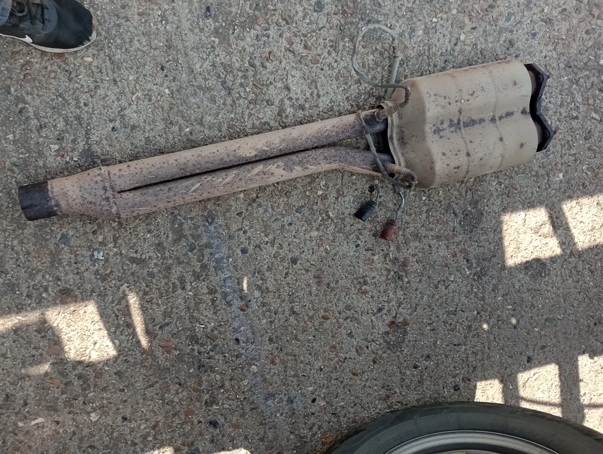 AUDI TT 8n mk1 3.2 V6 CATALYTIC CONVERTER GENUINE LAMBDA PROBES