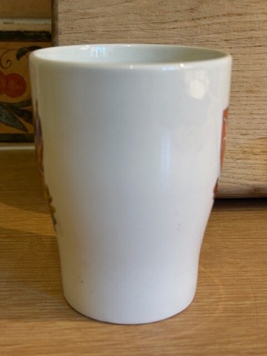 Ridgway Queen Victoria II Coronation Beaker June 2nd 1953 - Picture 3 of 5