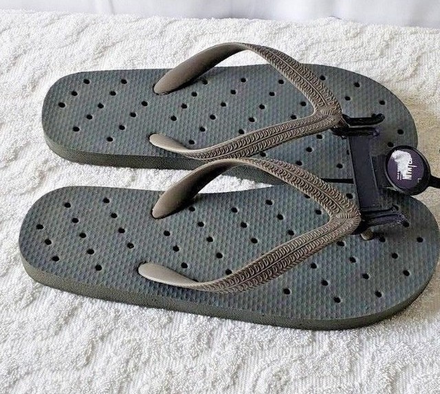 slides without socks