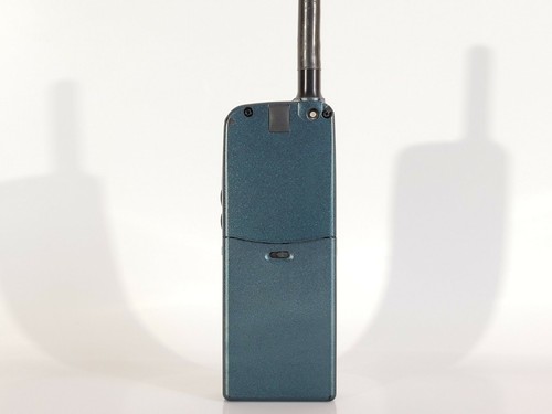 BENEFON SIGMA BXD - TÉLÉPHONE PORTABLE EN BRIQUE TÉLÉPHONE PORTABLE VINTAGE RÉTRO FILM RARE - Photo 4 sur 8