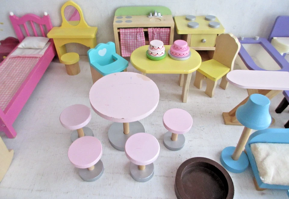 KidKraft Kid Kraft Wooden Dollhouse Furniture Toy Lot  Toy Bundle - Image 3 of 4
