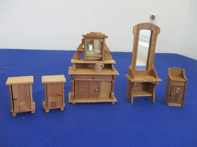 G8135) Vintage Puppenhaus Puppenstube MÖBEL - Bild 1 von 4