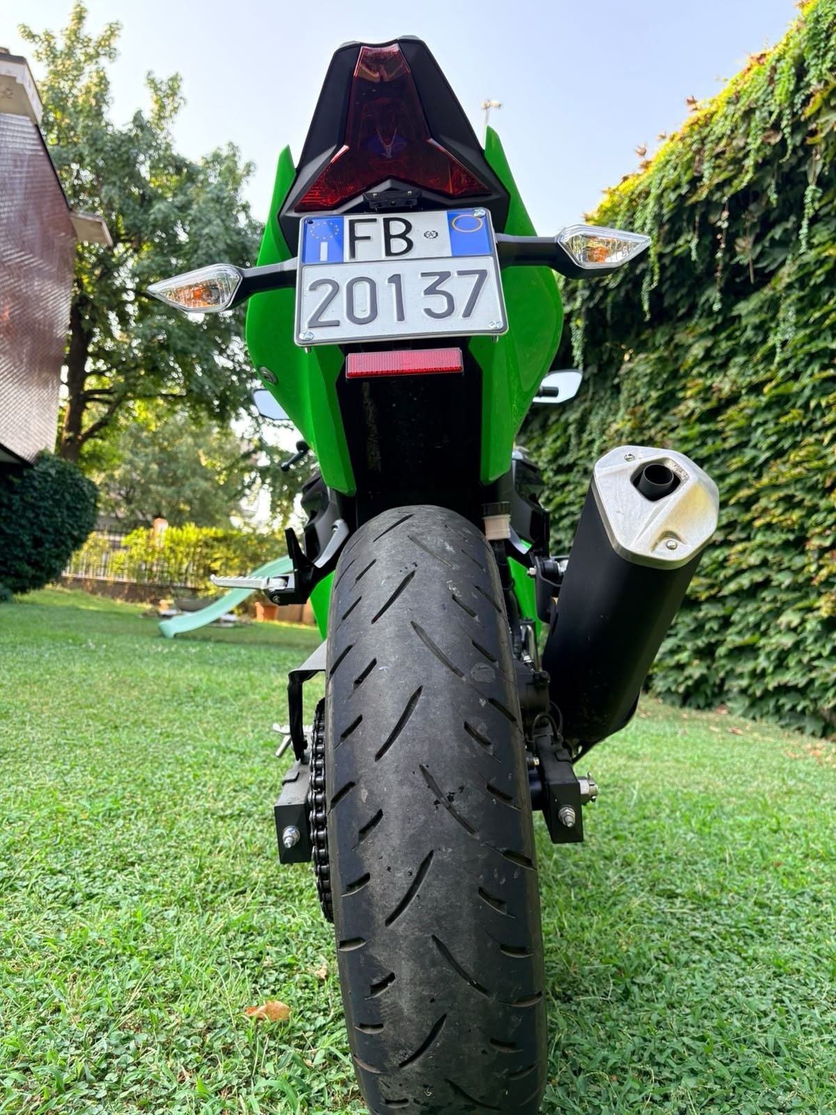 Kawasaki Ninja 400 - Patente A2 foto 6