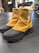 L.L. Bean Womens Storm Chaser 6 Pull-On Waterproof Insulated Boots Size 9 M