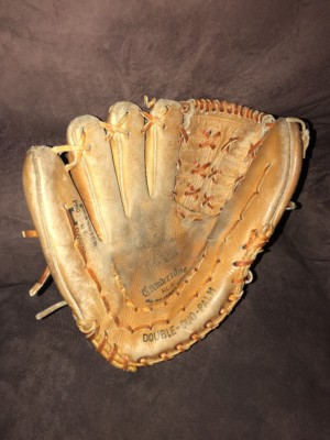 エルメスCarré 70 “Balles de Baseball Vintage 1995 Los Angeles Dodgers Stamped Baseball Ball