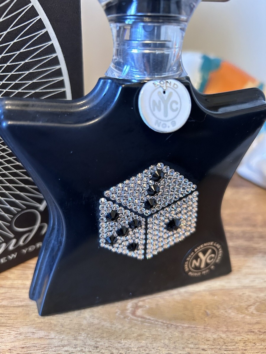 Ltd Ed Las Vegas Saks Fifth Avenue Bond Swarovski Parfum