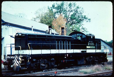 Duplicate Rail Slide - Mass Central 2100 Worcester MA 10-4-1981