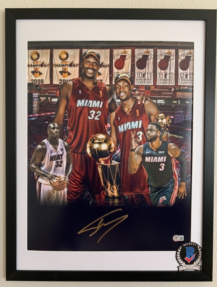 16x20 photo Shaquille O'Neal Hand Signed Heat Championship