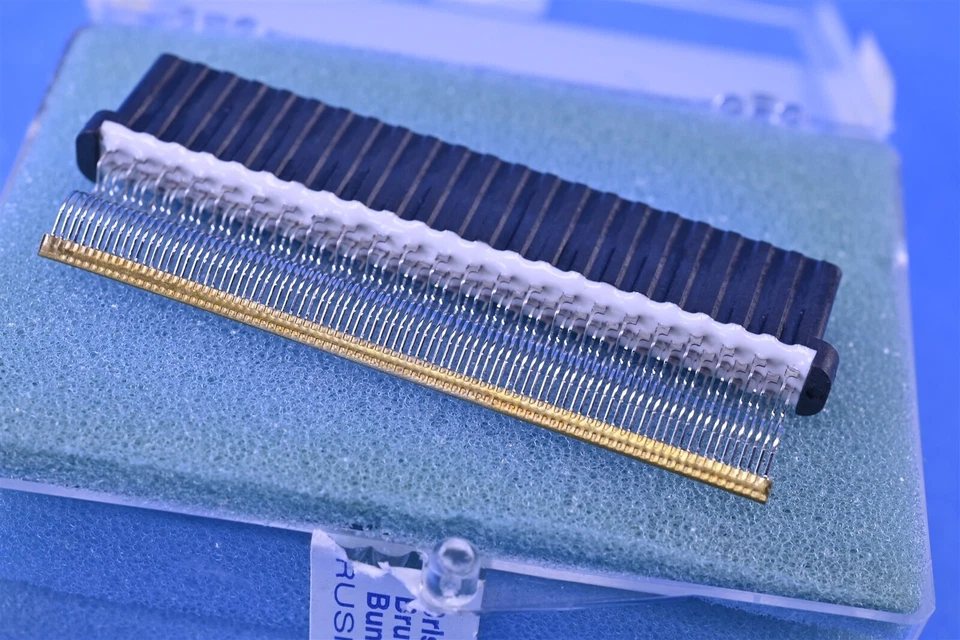 2 Amphenol Rack & Panel Backplane Aerospace Avionics Connector 5VK00065-149 - Image 2 of 4