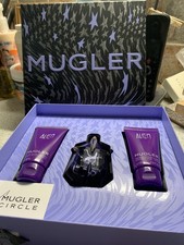 Mugler ALIEN Gift Set 30ml Eau de Parfum, 50ml Body Lotion & 50ml Shower gel 