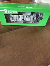 Bowser HO Detroit Toledo & Ironton 70 Ton 2-bay Covered Hopper Kit 60091  #10908