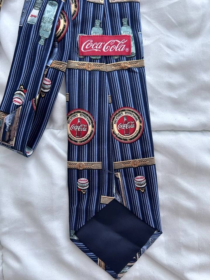Corbata de cuello genuina Coca-Cola a rayas horizontales para hombre 57x4 azul rojo blanco Foto 4 de 4