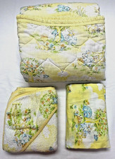 Dundee Country Sunshine Yellow Quilted Baby Blanket Towel Crib Sheet Vtg 1980s