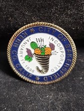 City of Bakersfield California Seal Lapel Pin Kern County Municipal Enamel S1
