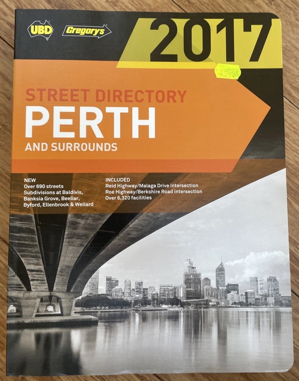 Perth & Surrounds Australia Street Directory 2017 – UBD Gregory’s Paperback Book