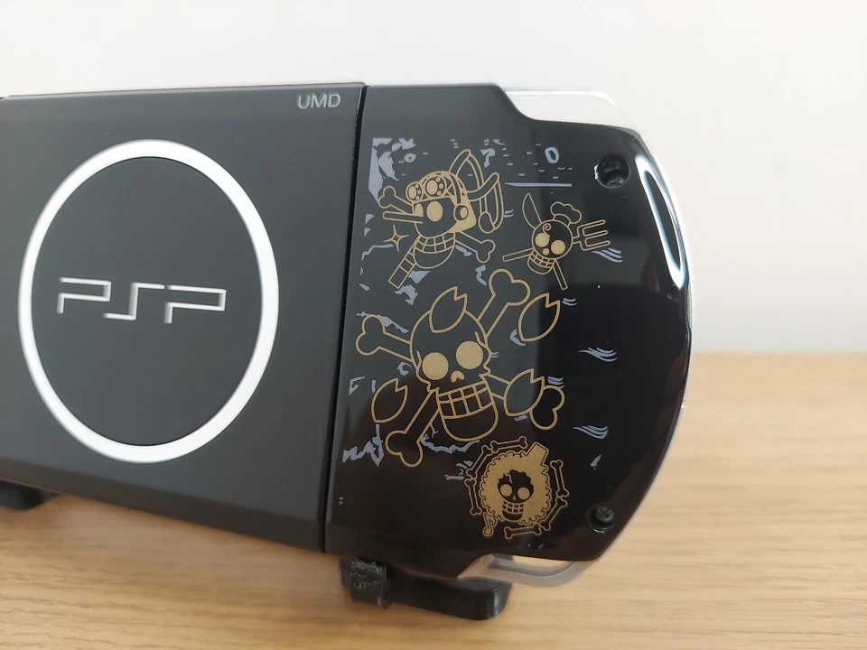 Sony Playstation Portable PSP One Piece Romance Dawn Mugiwara Edizione Limitata - Immagine 4 di 4