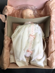 madame alexander victoria