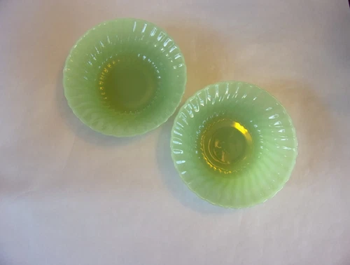 Lot of 2 Vintage Fire King Jadite Shell Pattern 8" Vegetable Serving Bowls