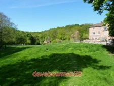 PHOTO  SHEINWOOD MANOR FROM THE SOUTH THE FOOTPATH RUNS THROUGH THE FIELD BELOW