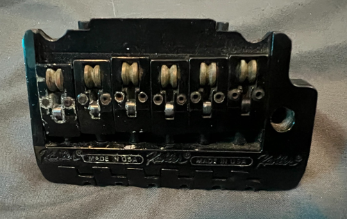 Ponte tremolo chitarra Kahler 2520 Fulcrum anni 80 nero con braccio MADE IN USA - Foto 6 di 6