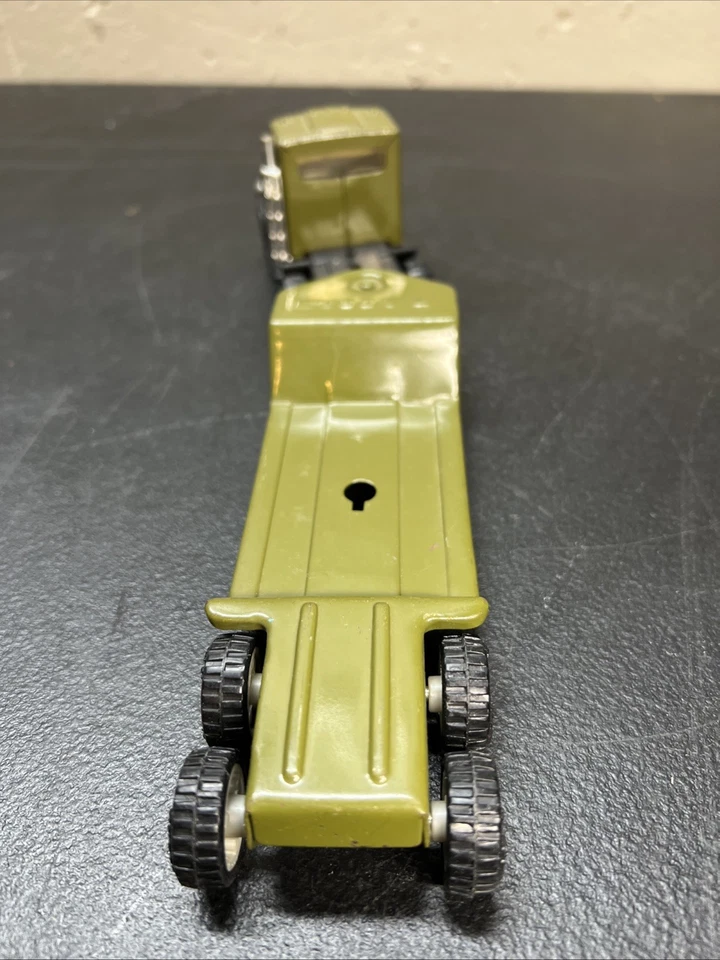 Винтажный армейский танк/джип-транспортер грузовик и прицеп Buddy L T-605 FS Bnfts Chrty - Изображение 4 из 4