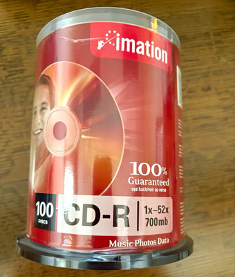 Imation CD-R Recordable Discs 700MB 52x 100-Pack Spindle/Cake Box Six Pack