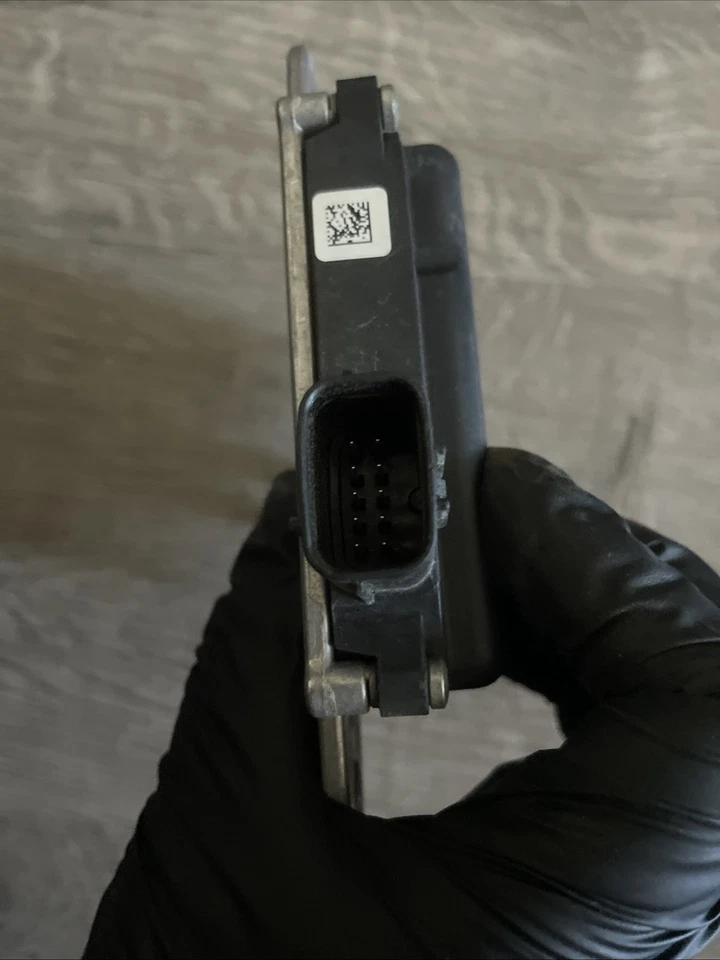 Módulo de control de punto ciego Subaru Legacy Outback 2016-2018 OEM (87611AL01A)/58 Foto 4 de 4